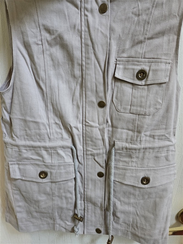 NWOT Khaki Sleeveless Military-style Utility Cargo Safari Vest Beige 136954
