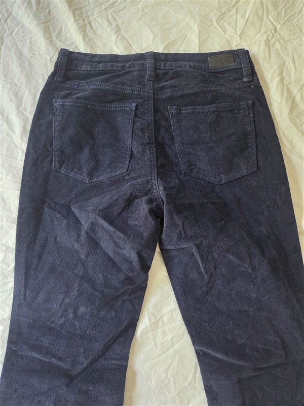 NWOT Crown & Ivy 4 High Rise Flare Pinwale Corduroy Navy Blue Pants 136960