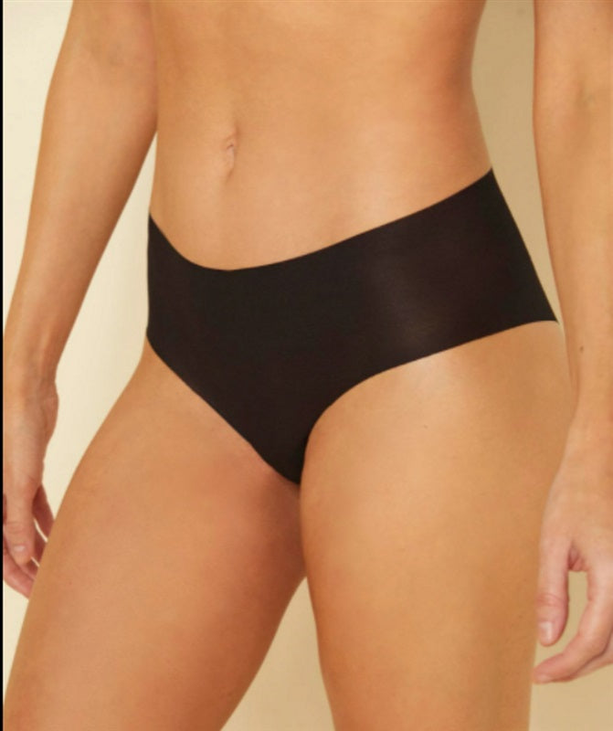 NWOT Cosabella 1X Plus Size Aire Lr Thong Panty Semi Sheer Black 137032