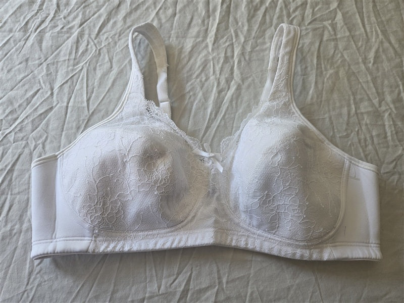 NWOT Playtex 18 Hour 38B Perfect Lift Lace Bra E515 White 137103