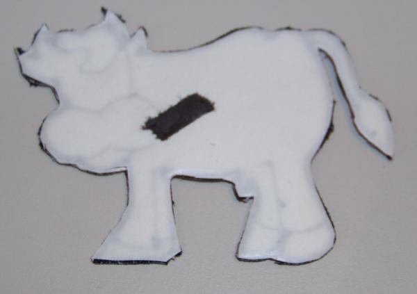 New Quiltz 10 Iron On Applique Purple Cow Patch Comical 30168