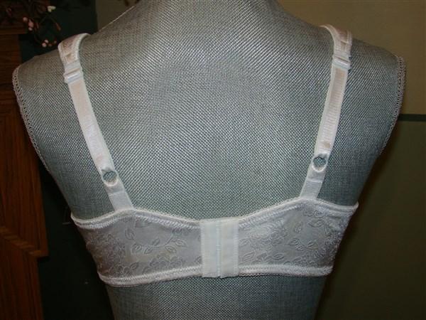 NWOT Bali 38DDD Live It Up Underwire Bra 3353 White #82753