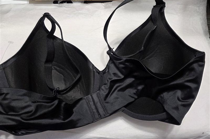 NWT Bali 38DD One Smooth U Smoothing & Concealing Underwire Bra 3W11 Black 91911