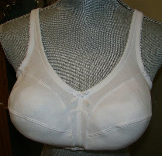 NWOT Comfort Choice White 48B Soft Cup Full Coverage Bra #92403