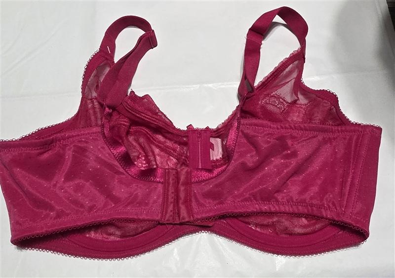 NWT Wacoal Chantilly Lace Retro Chic 855186 RED 38C Bra Free Shipping 92528