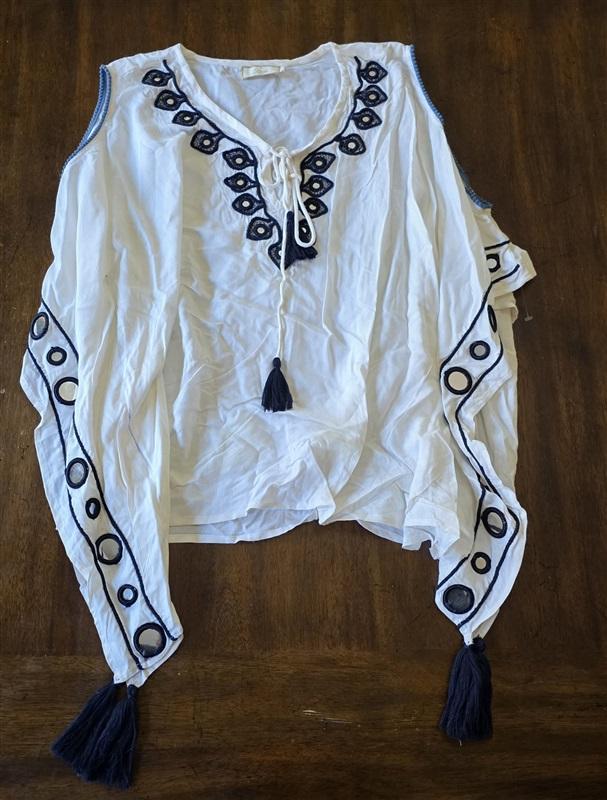 NWOT Letarte M White Blue Mirror Tassel Swim Cover Up 92604