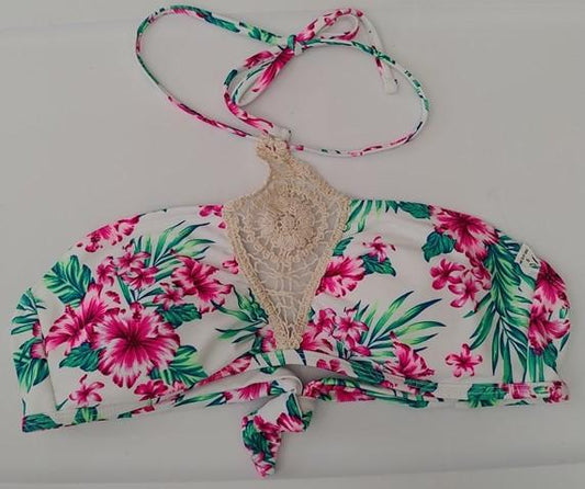NWOT Arizona Jean Co High Neck Floral Crochet V-Neck M Bikini Swim Top #93088