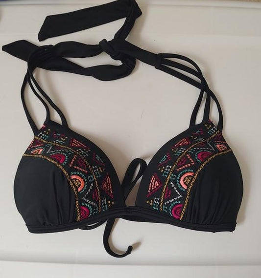 NWT True Craft M Crossroad Triangle Embroidered Bikini Swim Top #93128