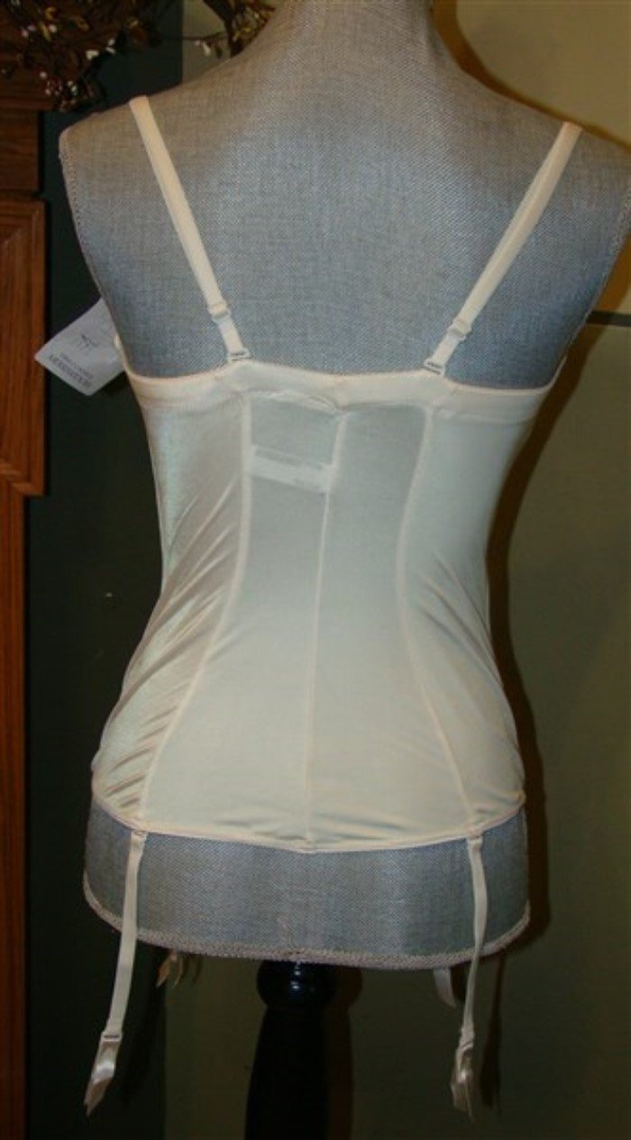 NEW Maidenform Luleh 34B Merriwidow Corset Chic Essentials 33492 Ivory #93386