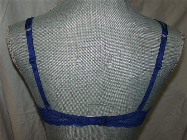 NEW Chantelle 34B Merci Demi Underwire Memory Foam T-Shirt Bra 1746 Blue #93419