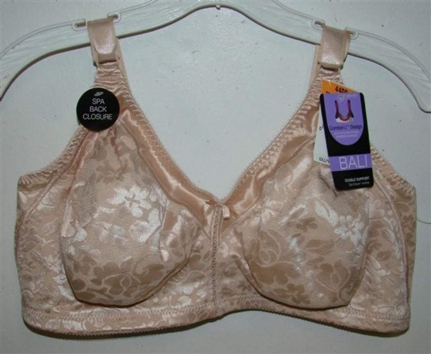 NWOT Bali 40DD Double Support Spa Closure Bra 3372 Beige #93710