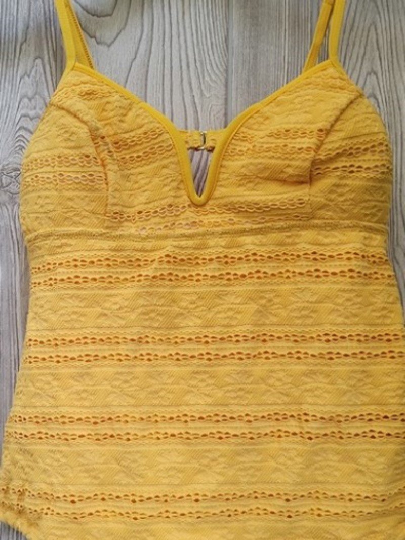 NWOTD Antonio Melani M Tankini Top & Bottom Yellow Crochet 93720