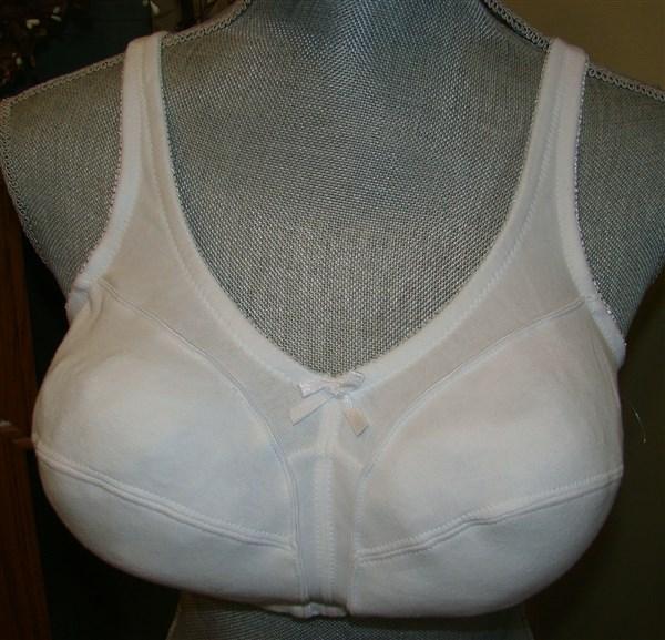 NWOT Comfort Choice White 44B Soft Cup Full Coverage Bra #93771
