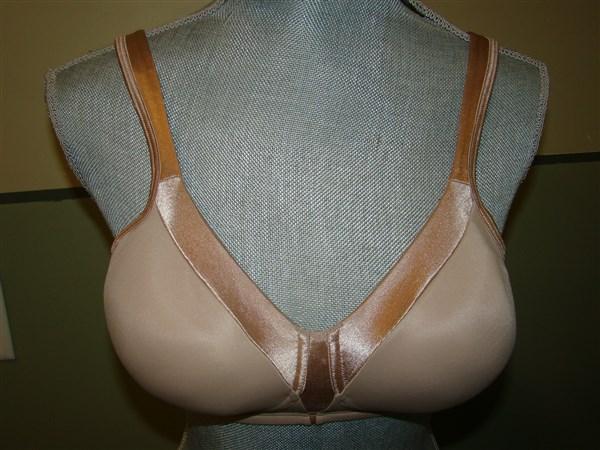 NWOT Playtex 40D 18Hour Sensationally Sleek Full Figure Bra 4803 Beige #93902