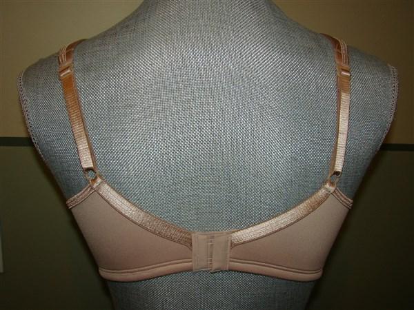 NWOT Playtex 40D 18Hour Sensationally Sleek Full Figure Bra 4803 Beige #93902
