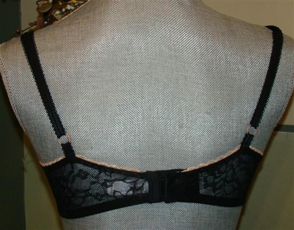 NWT b.tempt’d 34A Full Bloom Underwire Lace Bra 951133 Black #93999