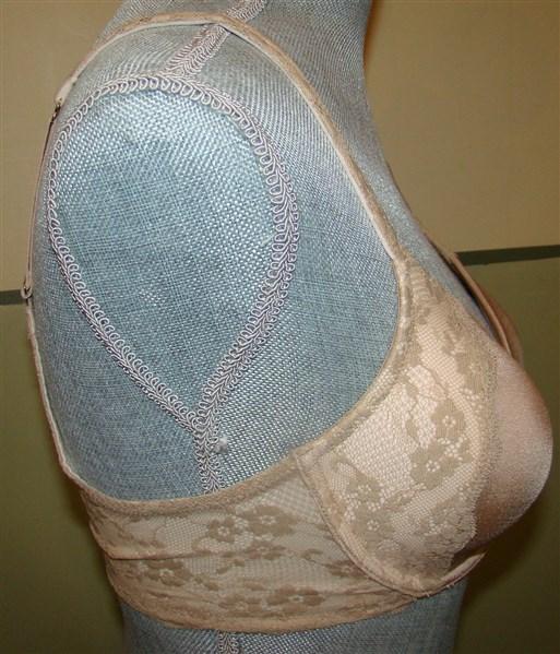 NEW Maidenform 40C Beige Pure Genius 7549 Extra Coverage Bra with Lace #94124