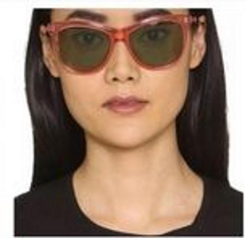 NWOT WILDFOX Catfarer Sheer Pink Frame SUNGLASSES Classic Fox 94151