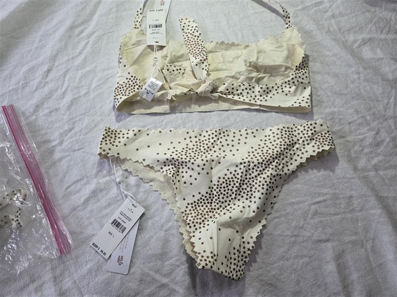 NWT Pilyq M City Of Stars Scoop Neck Halter Bikini Swim Set #94295