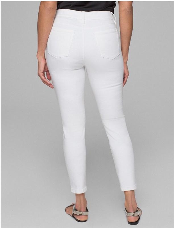 NWT Soma M Slimming 5 Pocket Denim Jeans White 94309