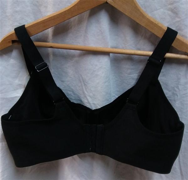 NWT Wacoal 42D Classic Reinvention Full Fig Underwire Bra 855263 Black #94518