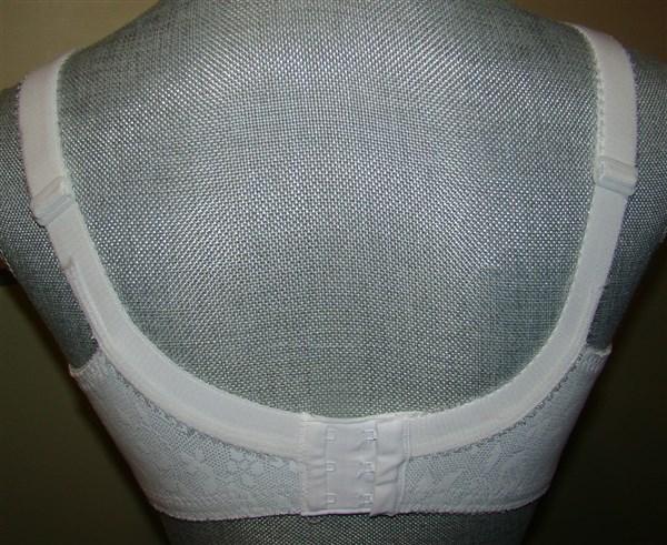 NWOT Playtex 46B Full Figure 18Hr Classic Full Coverage Soft-Cup Bra 0020 94604