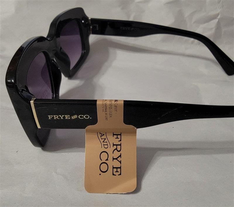 NWT Frye & Co Black Square Thick Frame Sunglasses DG0921 Clout Goggles 94914