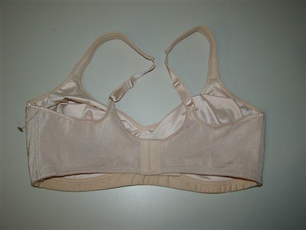 NWOT Bali 40DD Live It Up Wirefree Bra 3T13 Beige #94932