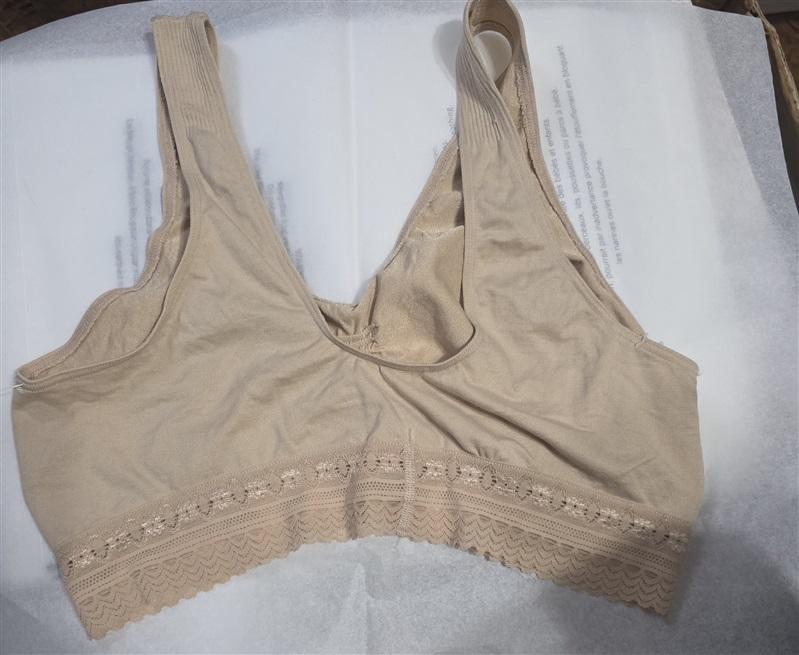 NWT Bali L Comfort Revolution Seamless Crop Top 103J Beige Lace 95184