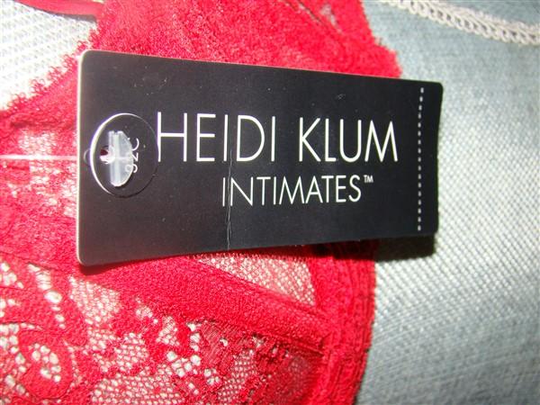 NWT Heidi Klum 32C Intimates Odette Underwire Bra H20-1119 Red #95312