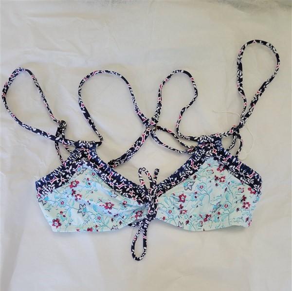 NWT Lucky Brand M Blue Floral Racerback Front Tie Bikini Swim Top #95392