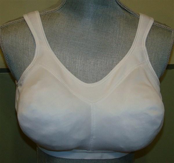 NWOT Playtex Bra 18 Hour 40C Support Active Lifestyle Wireless Bra 4159 95801