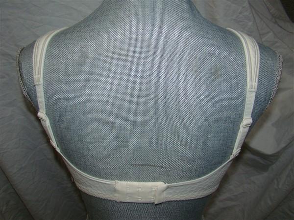 NWT Amoena 32A Mona WB 0946 Soft Underwire Mastectomy Bra White #96259