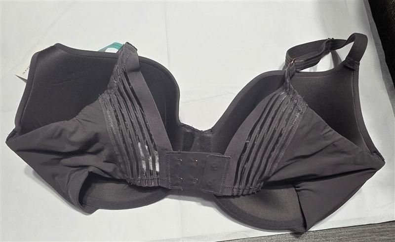 NWT Le Mystere 32DDD Second Skin Back Smoother 5221 Gray 96684