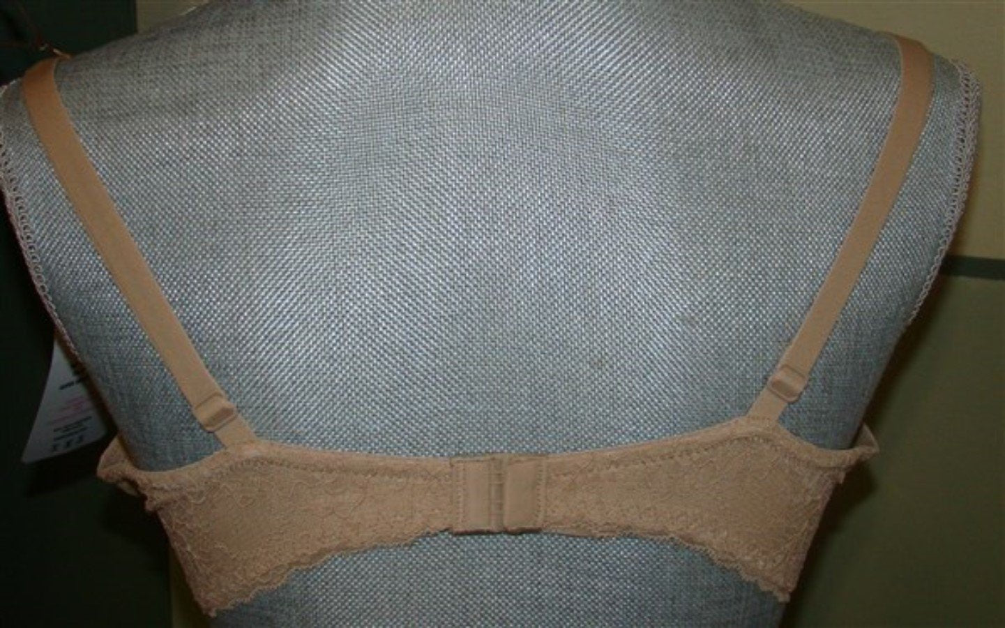 NWT Maidenform 36D One Fabulous Fit Embellished Push Up Bra 7180 #97007