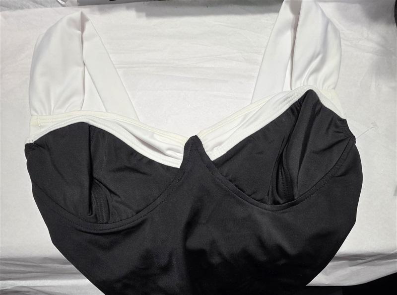 NWT Instant Figure 14 CONTRAST TRIM Tuxedo 1 Pc SWIMSUIT 13496P 97391
