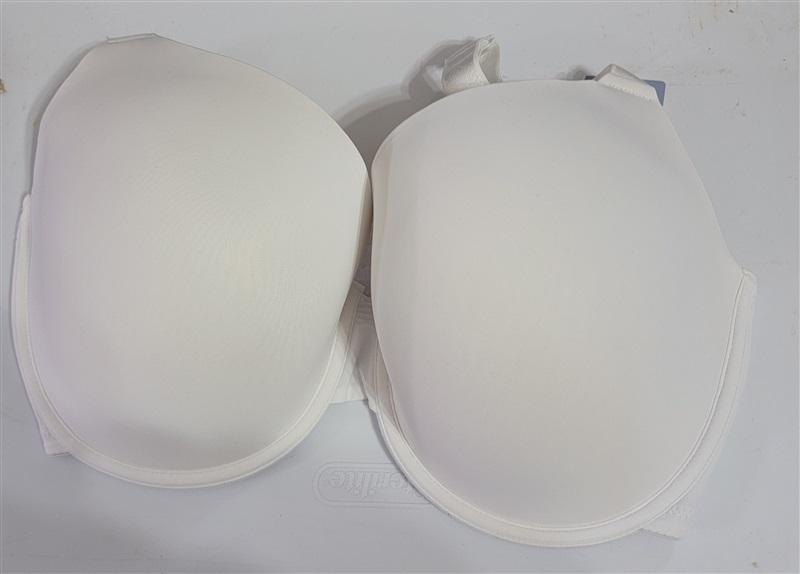 NWT 2 Secret Treasures 40DD Lightly Lined T Shirt Bra Beige 97743