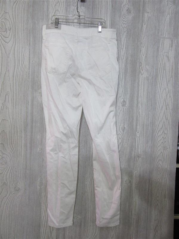 NWT Chico's 4R Secret Stretch White Jeggings 98405