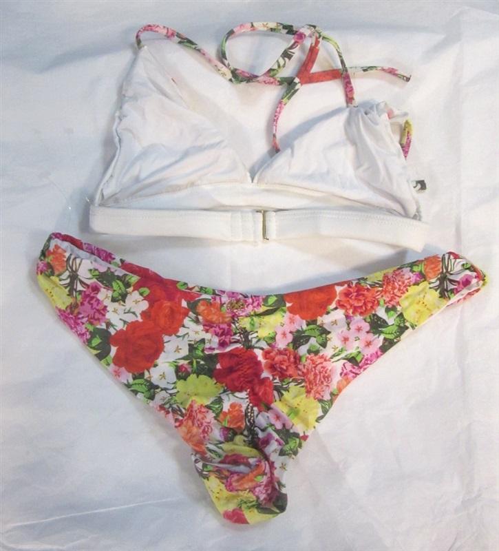 NWOT Pilyq White Floral Triangle Cheeky Bikini Swim Set #98506