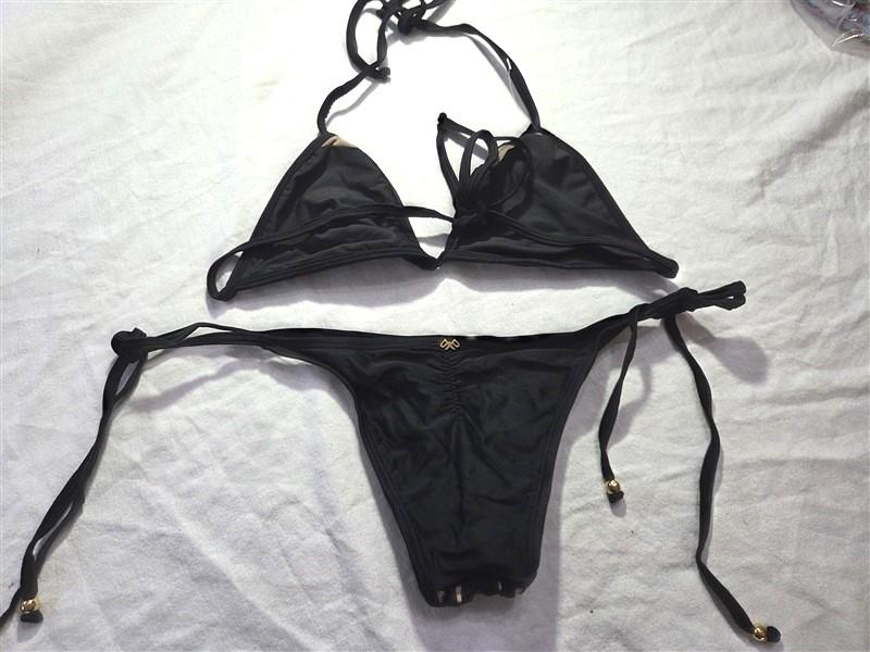 NWOT Pilyq S Black Cut Out Triangle Top Bikini & Swim Bottoms #98710