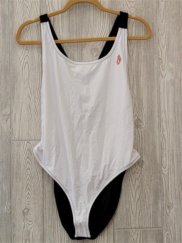 NWOTD Volcom Maillot S Black & White Cross Strap One-Piece Swimsuit #99268