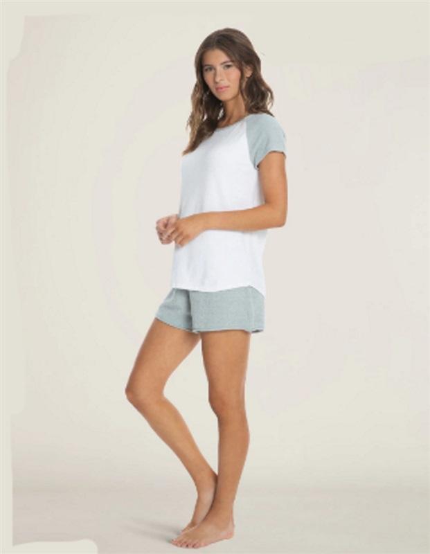 NWT Barefoot Dreams M Cozy Chic Ultra Lite Raglan Tee Green White 92172