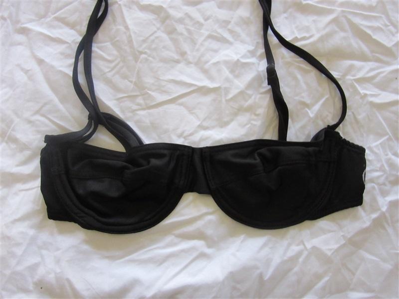 NWT Civil Regime Solid Black XS Strappy Underwired Bikini Swim Top #109722
