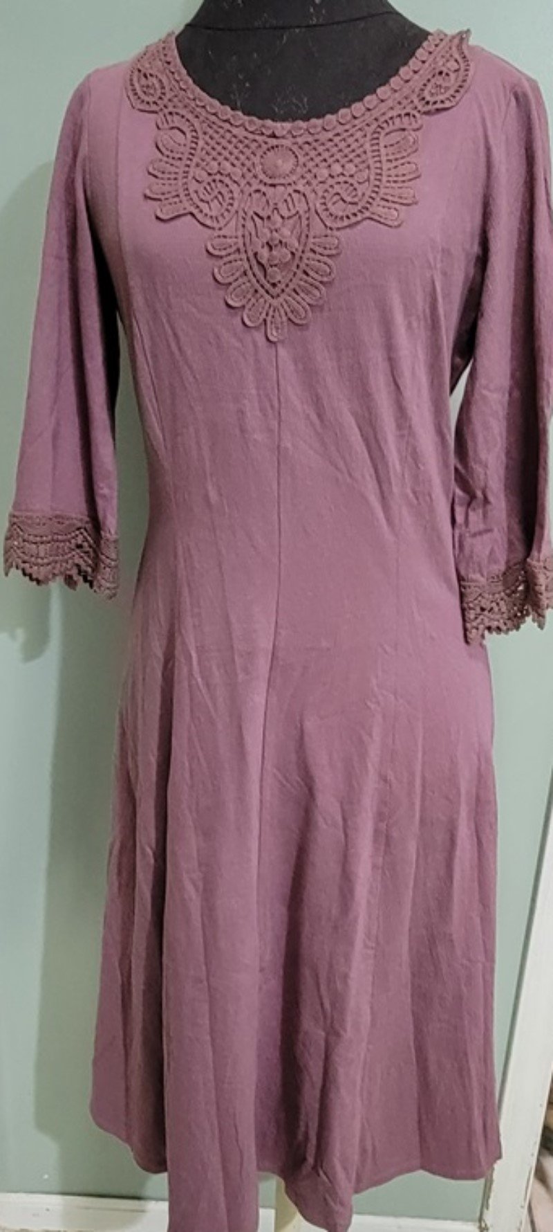 Coldwater Creek PS Timeless Fit & Flare Crochet Lace Accent Dress Mauve #113045