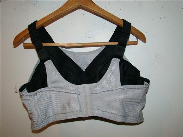 NWT Glamorise 40D Double Layer Custom Control Sports Bra 1166 Black Gray 115381