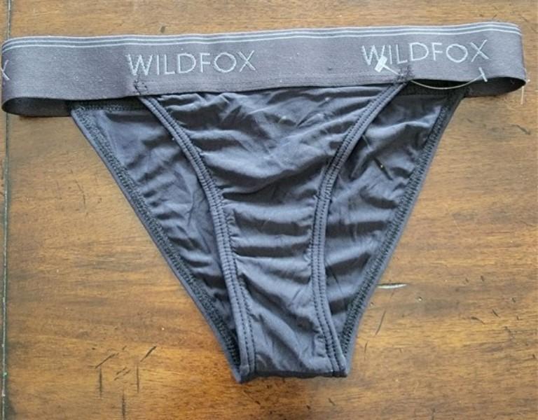 NWOT Wildfox Black Logo String Bikini Underwear M 90440