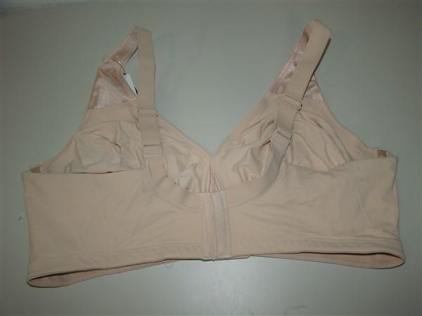 NWOT Wacoal 38D How Perfect Full Figure Molded Wirefree Bra 852389 Beige #77678