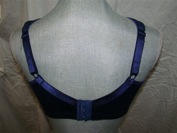 NWOT Playtex 18 Hour Ultimate Lift and Support Bra 4745 Blue 38B #89384