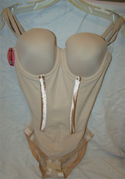 NEW Flexees 38D Easy Up Strapless Firm Control Bodybriefer 1256 Beige 92355