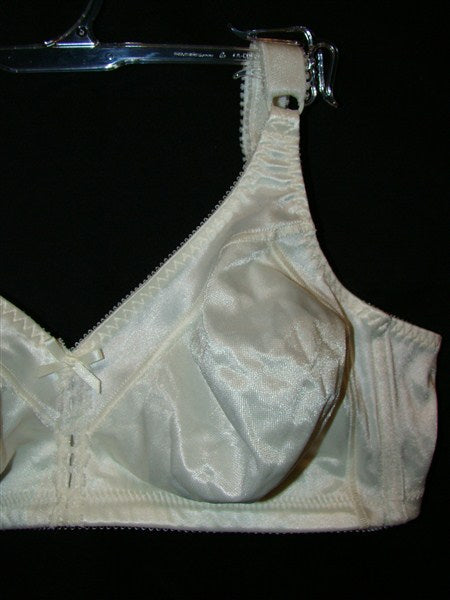 NWT Bali 40D Double Support Wireless Bra 3820 Ivory #92414